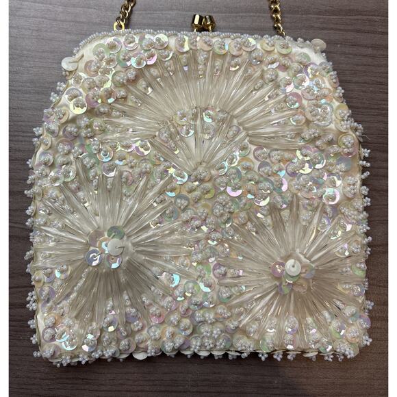 Unbranded Handbags - White Beaded/Sequins Clutch Purse